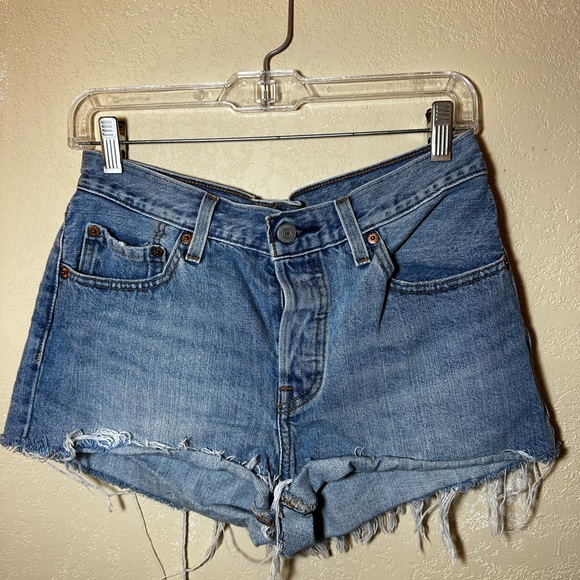 levi shorts - Picture 1 of 2